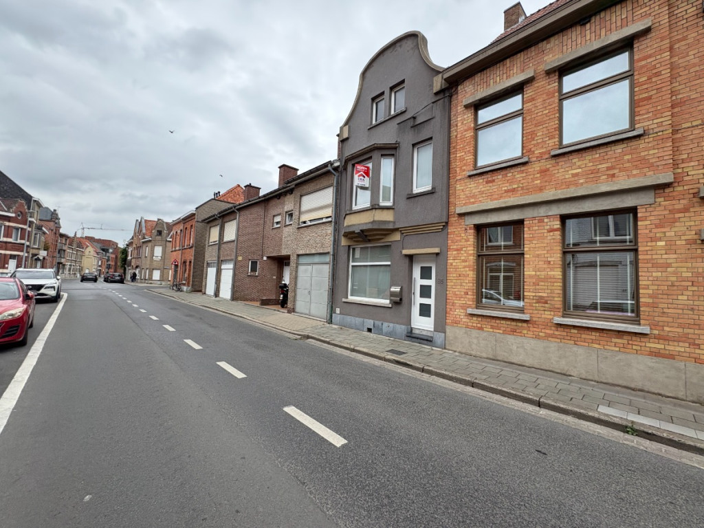 Iepersestraat - 85 - - 8800