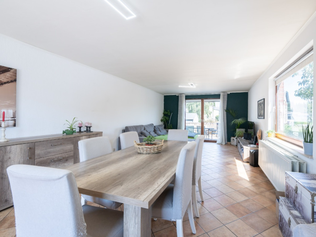 rue de la gare - 19A - - 6670