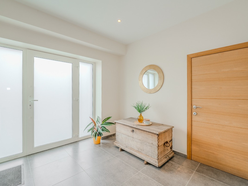 Rue Rosa Luxembourg - 55 - - 4630