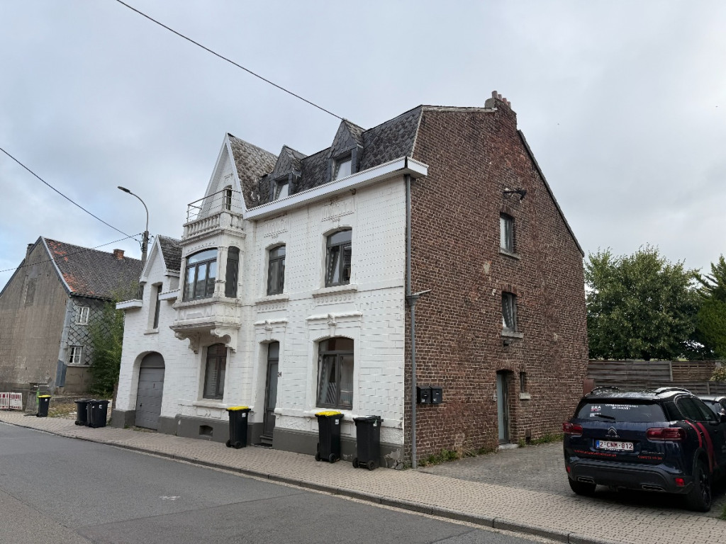 rue de la Bel - 24 A - 1er - 4880