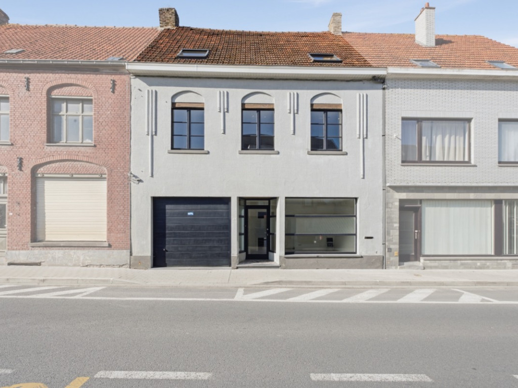 Roeselarestraat - 22 - - 8600