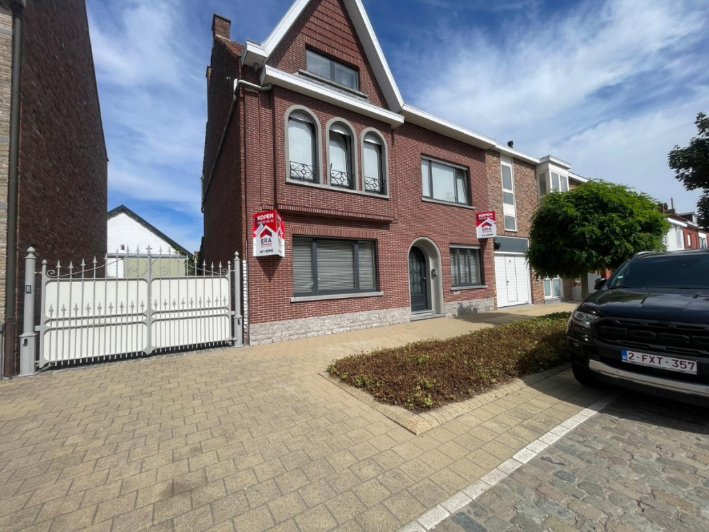 Menenstraat - 66 - A - 8940