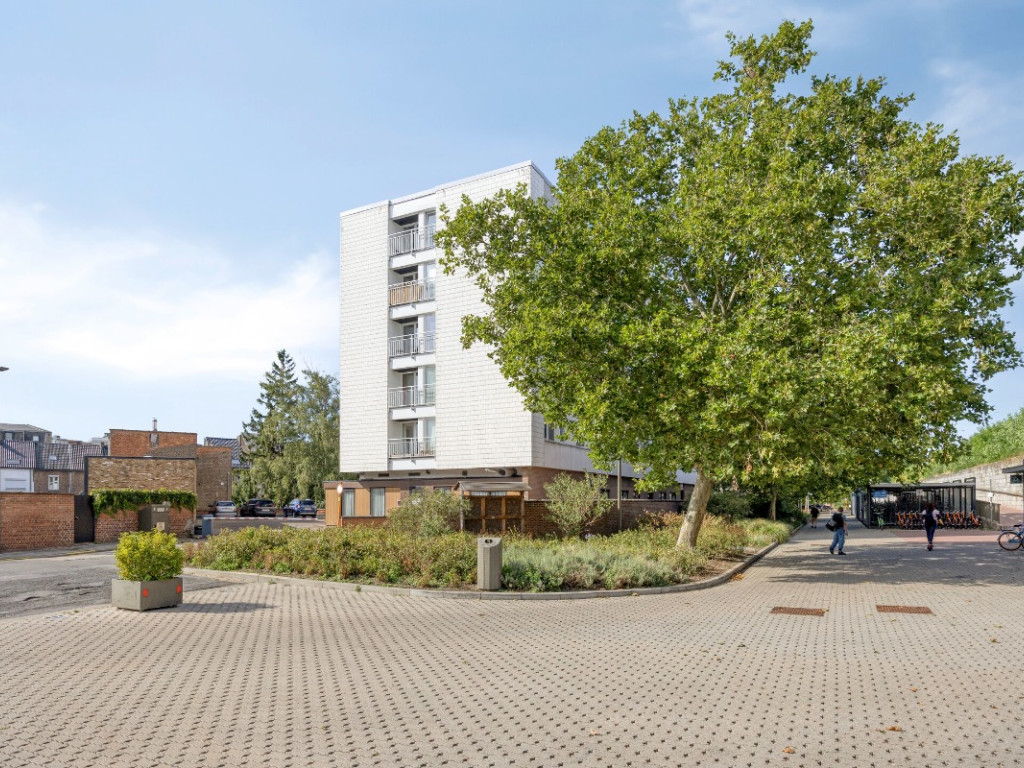 Ontvoeringsplein - 11 - 502 - 2800
