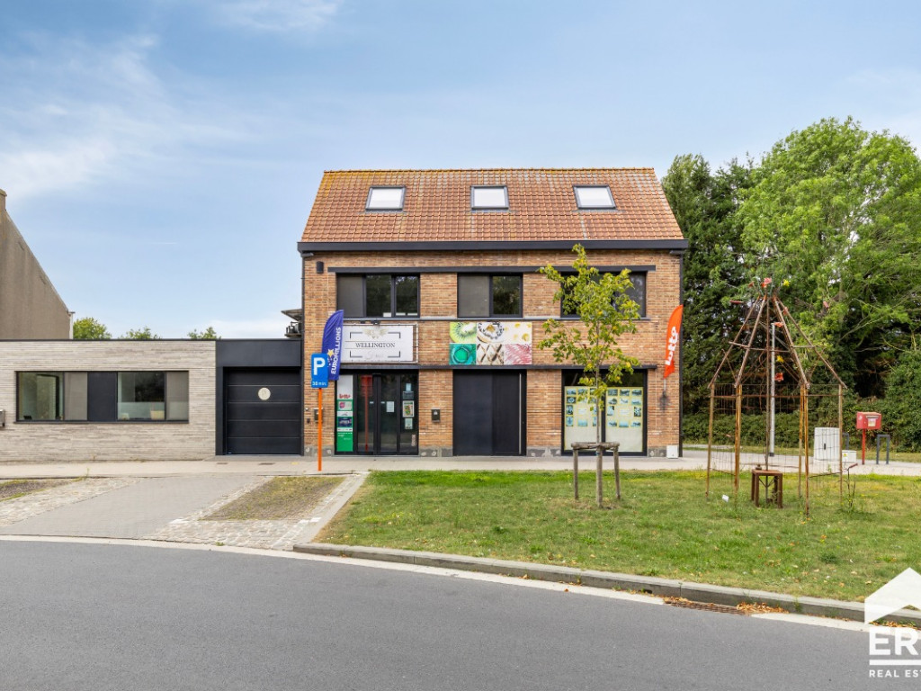 Dorpsstraat - 105 - - 8470