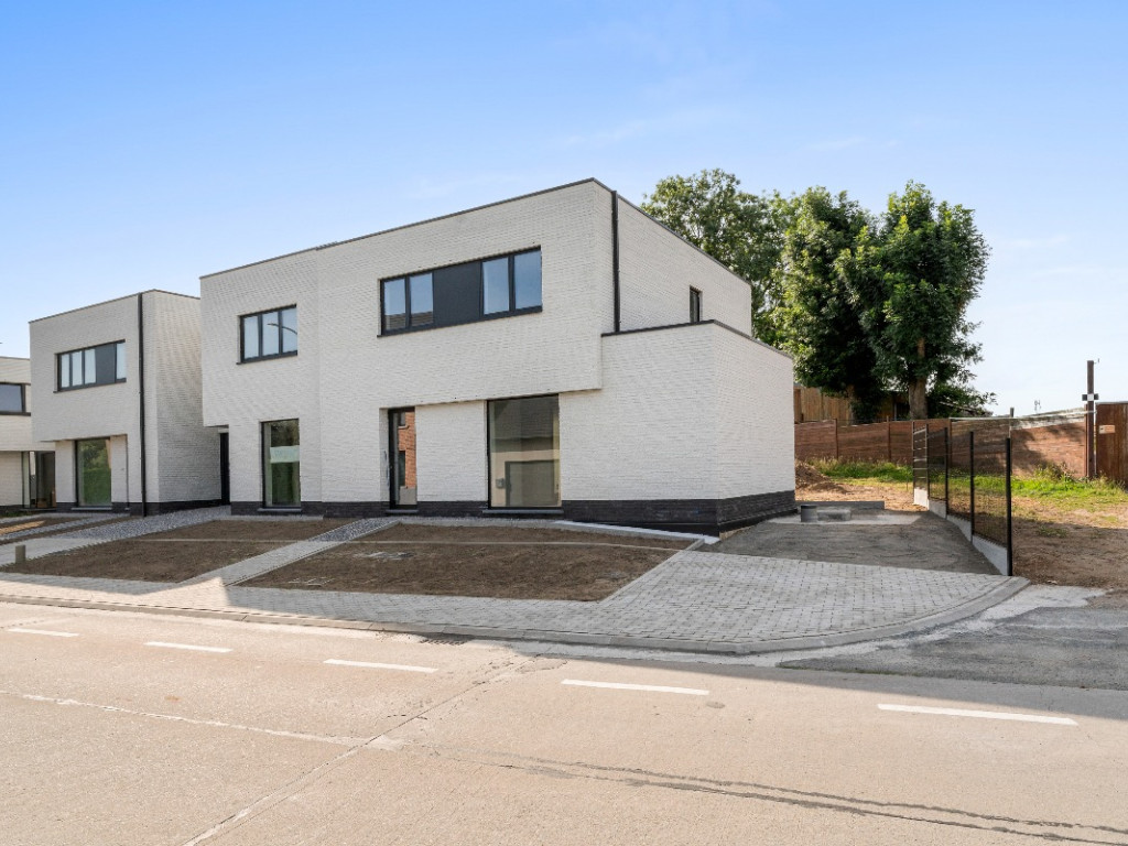 Eigenstraat - 100 - - 9450