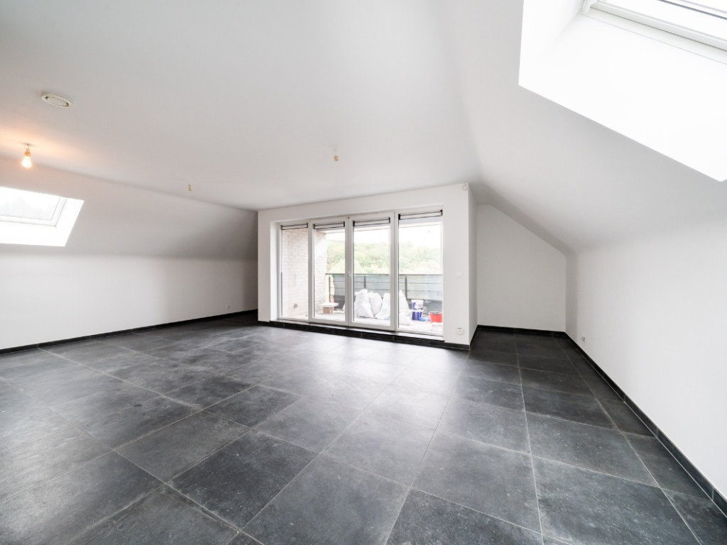 Rue de la Rochette - 3 - A28 - 6900
