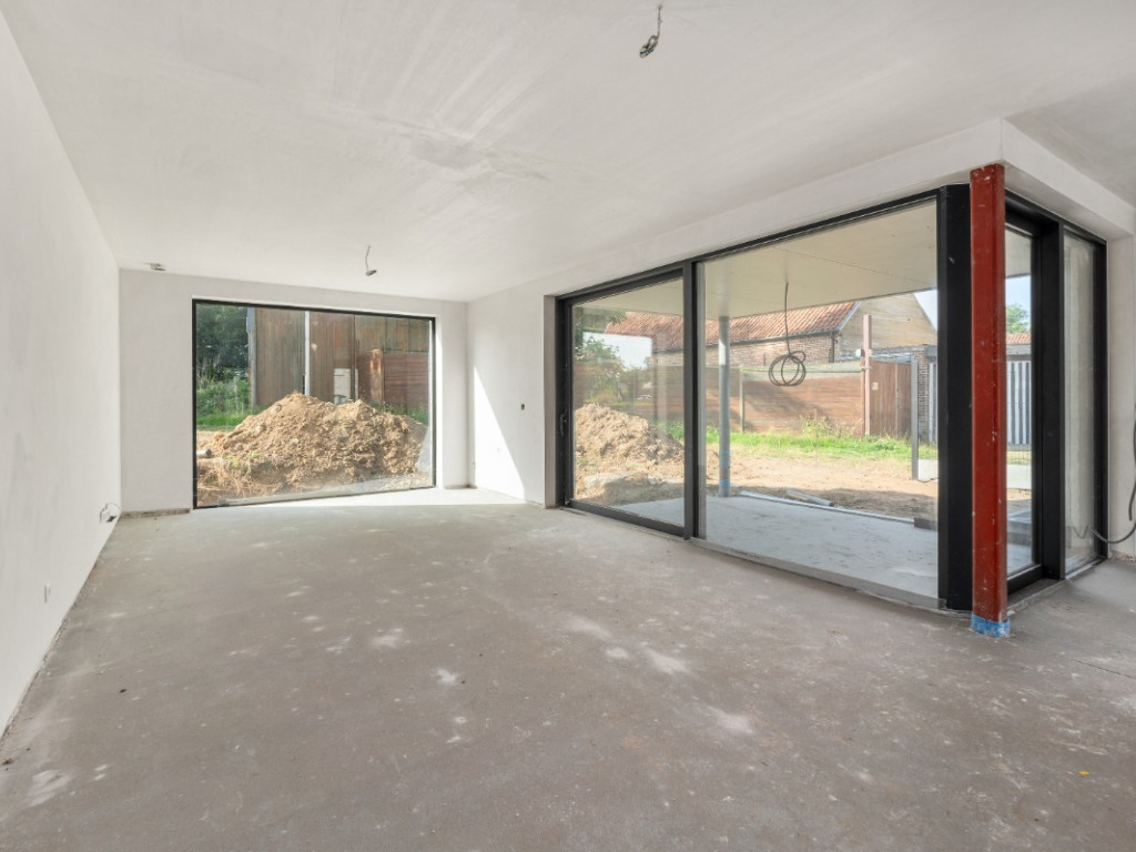 Eigenstraat - 100 - - 9450