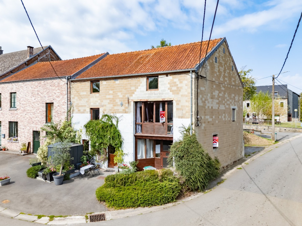 Rue du Millénaire - 7 - - 6940
