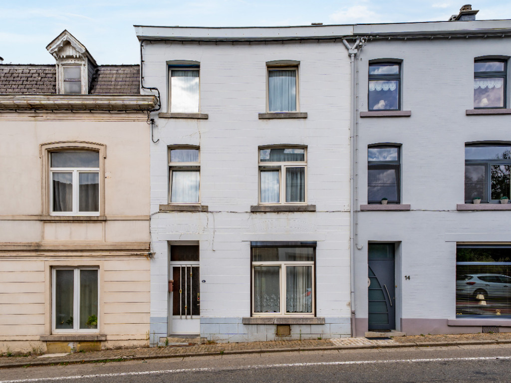 Avenue Nestor Martin - 16 - - 6870