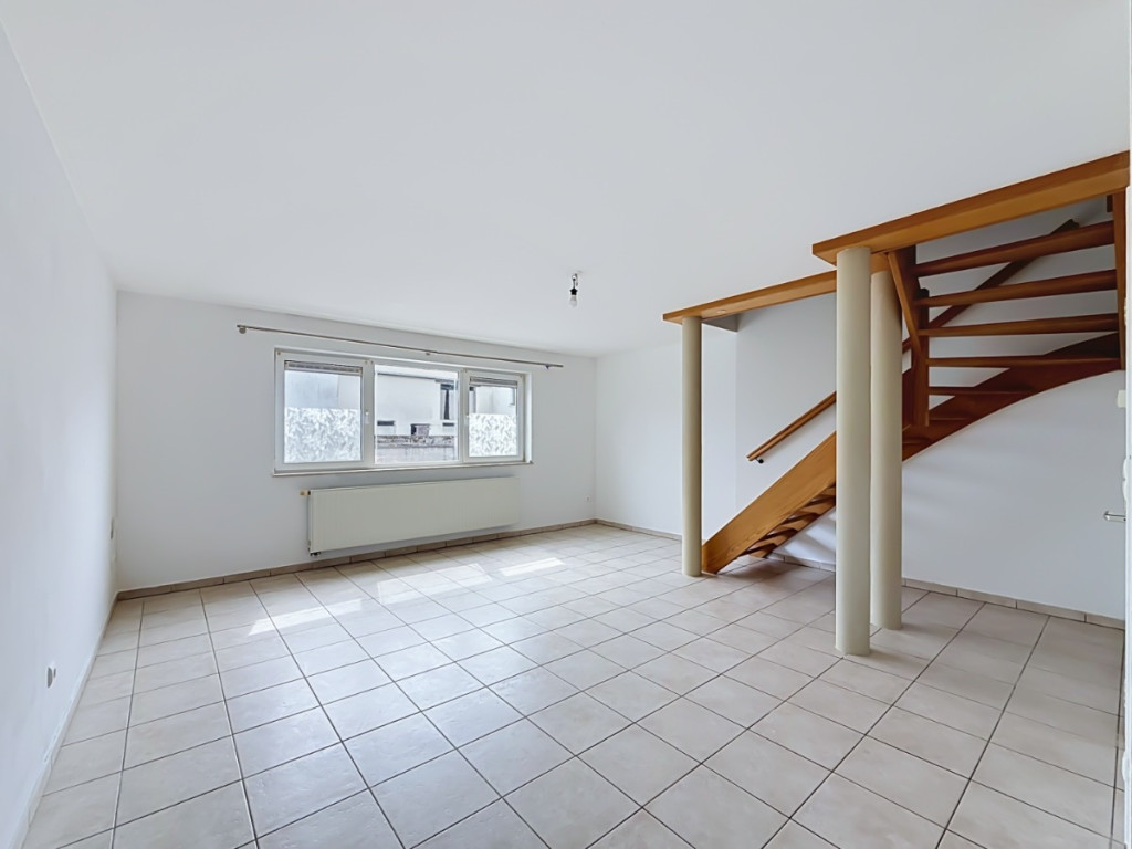 Ruelle Lozet - 1 - A - 6640
