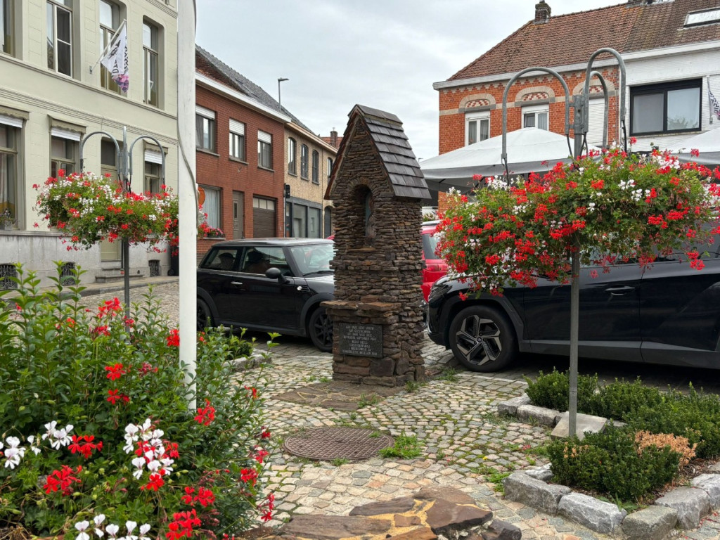 Bellestraat - 6 - - 8954