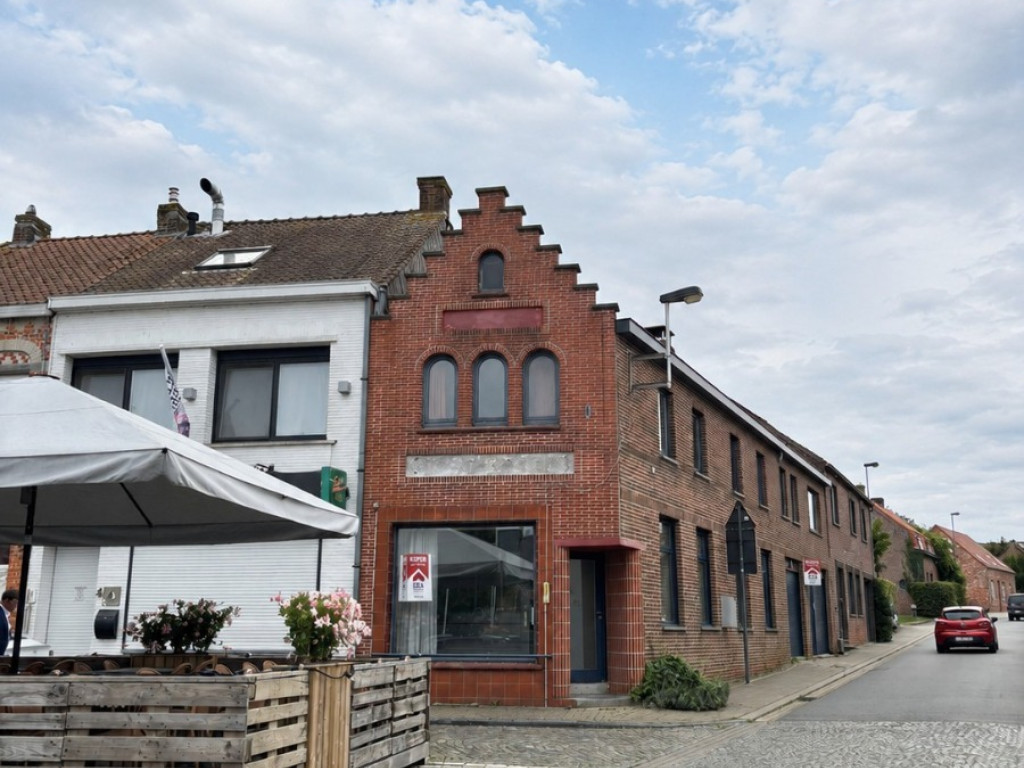 Bellestraat - 6 - - 8954