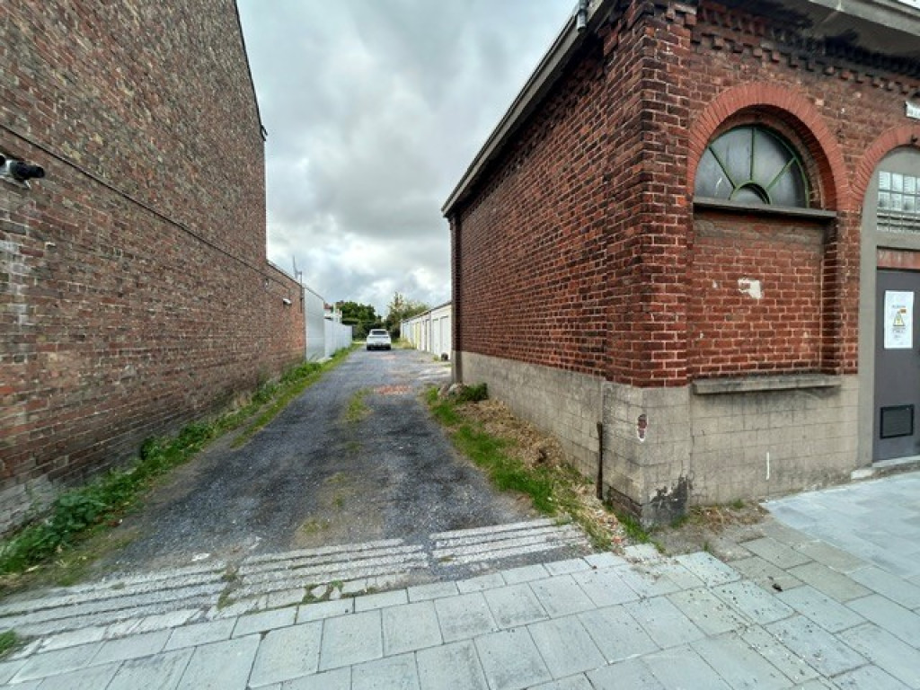 Rekestraat - 5+ - - 8940