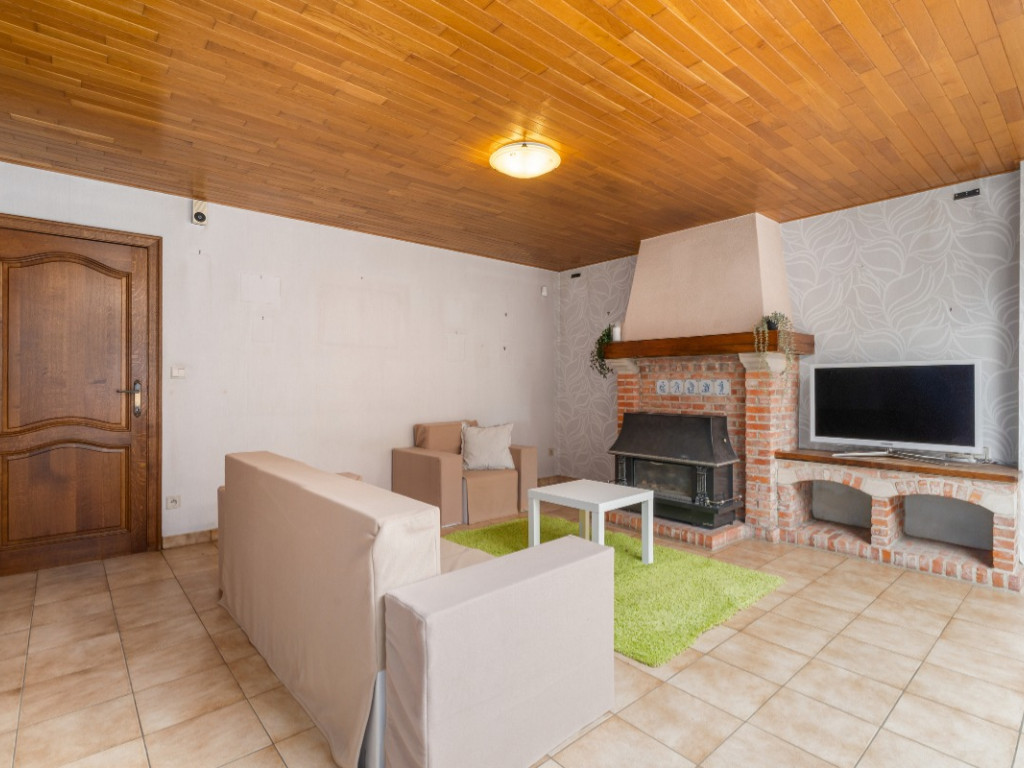 Veldm. Montgomerystraat - 98 - - 8520