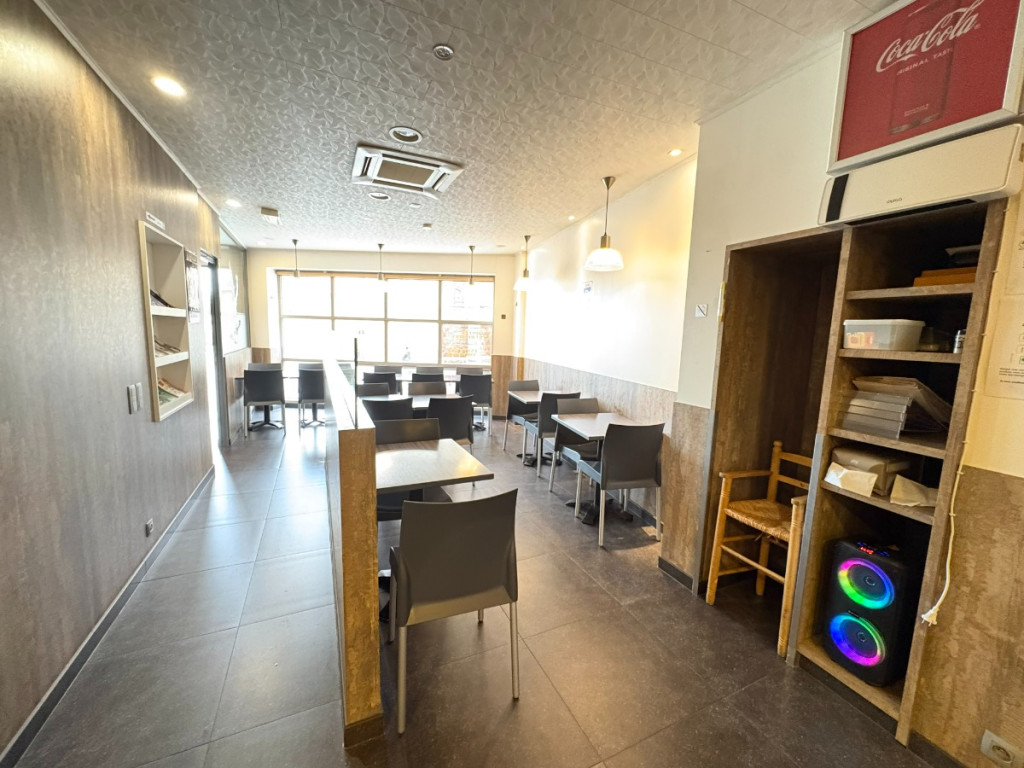 Leiestraat - 3 + 3A - - 8940