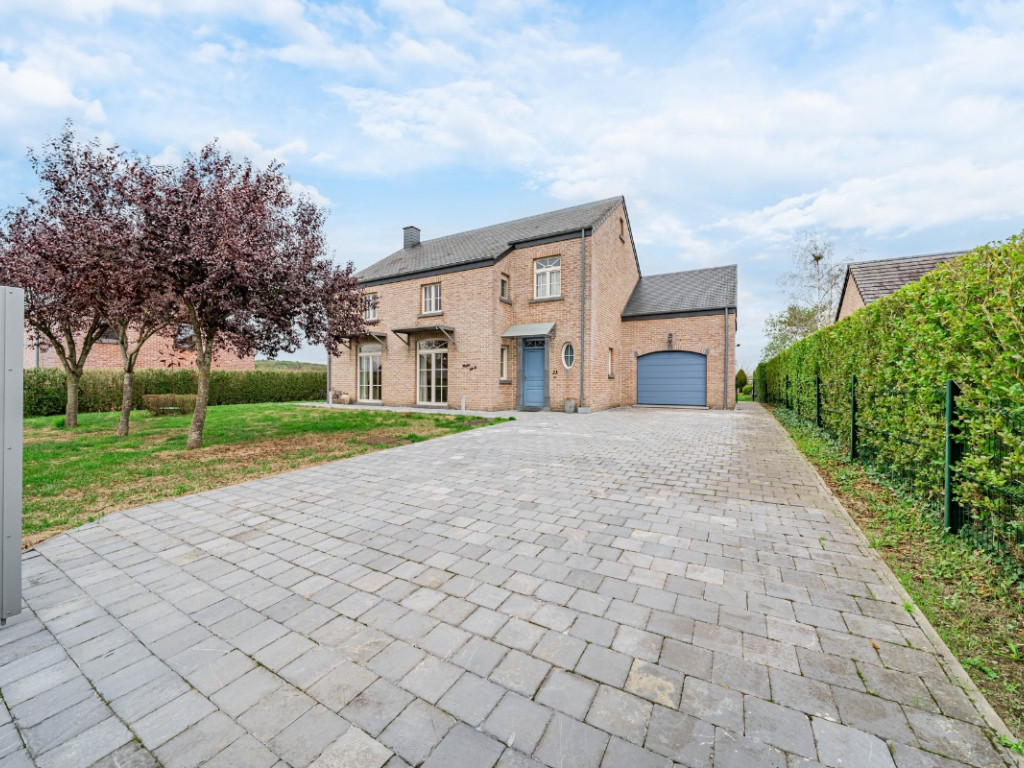 Rue des Zones - 23 - - 6940