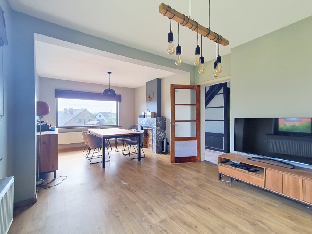 Rue Betonval - 11 - - 4520