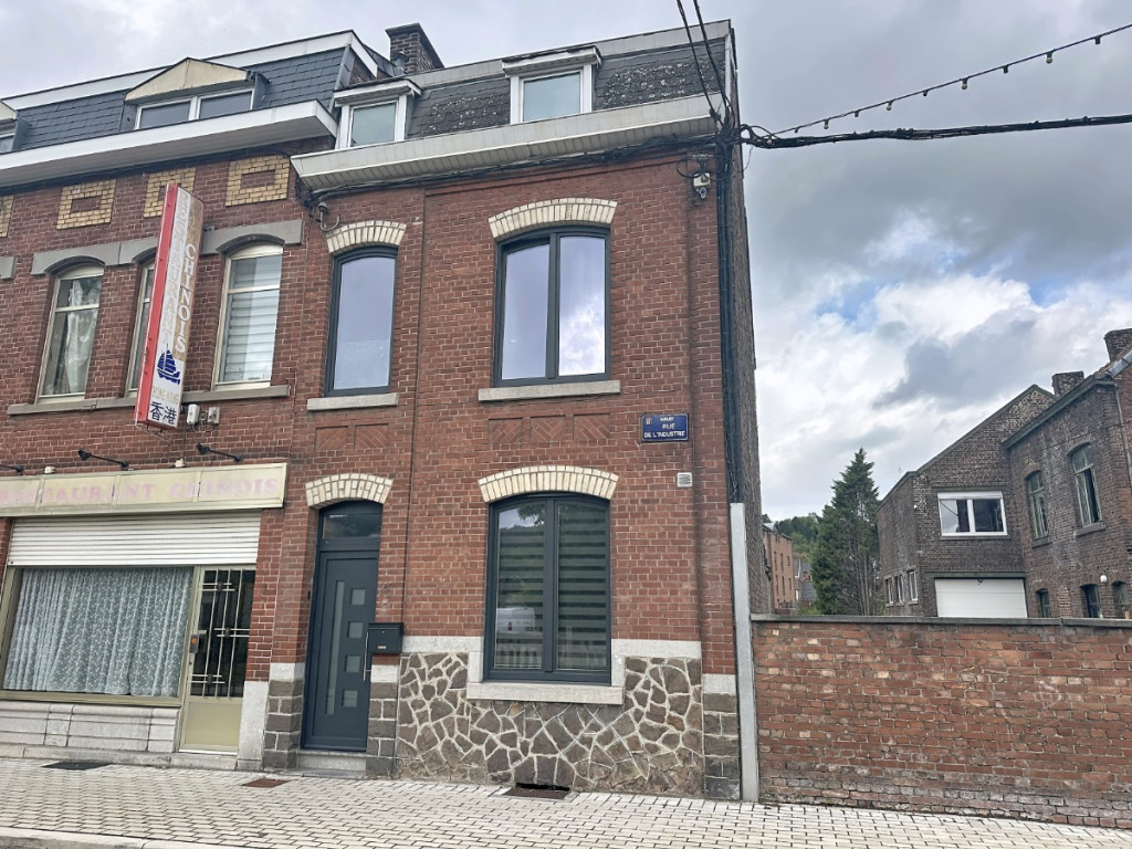Rue de l'Industrie - 2 - - 4540