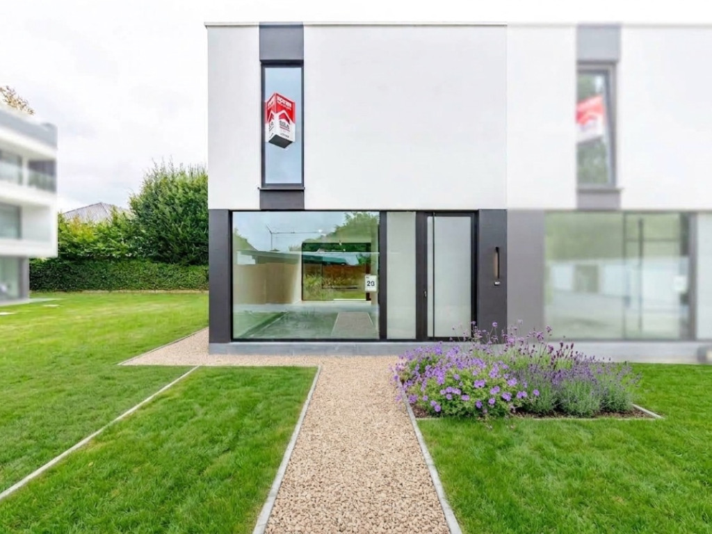 Churchillsteenweg - 15 - - W5 - 9300