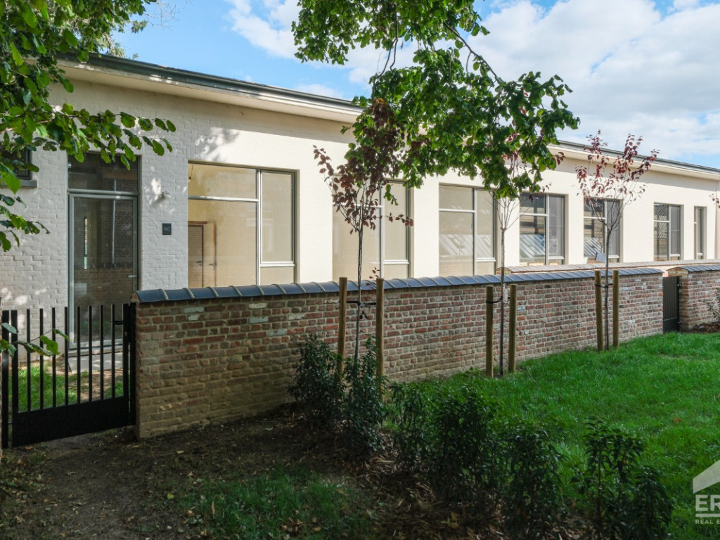 Tolstraat - 8C - - 3770