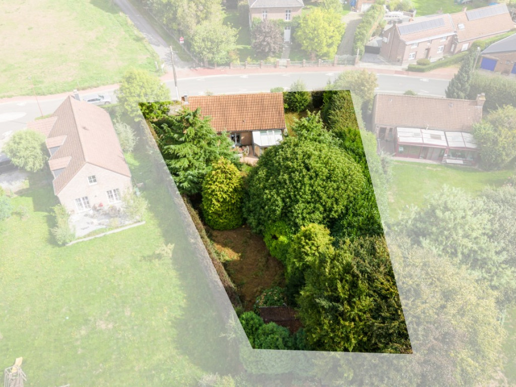 Rue du Village - 29 - - 7850