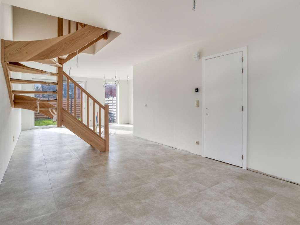 Bovenpad - 68 - - Rechts - 2280