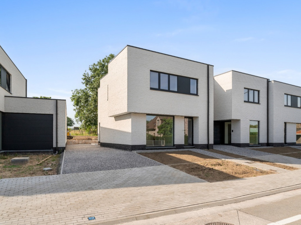 Eigenstraat - 104 - - 9450