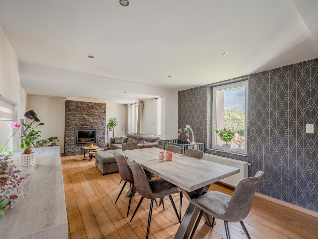 Rue Noire Fontaine - 37 - - 4624