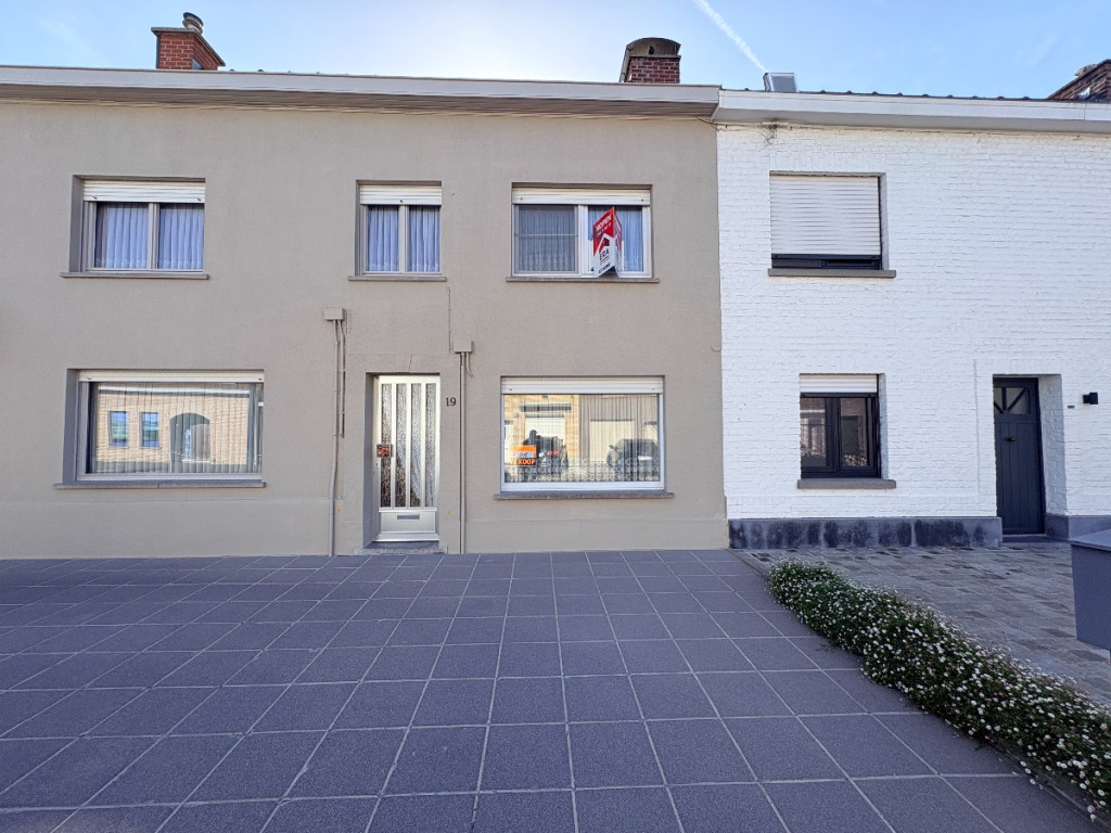 Lindenstraat - 19 - - 8800