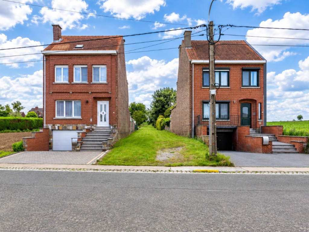 Oorbeeksesteenweg - rv 192 - - 3300