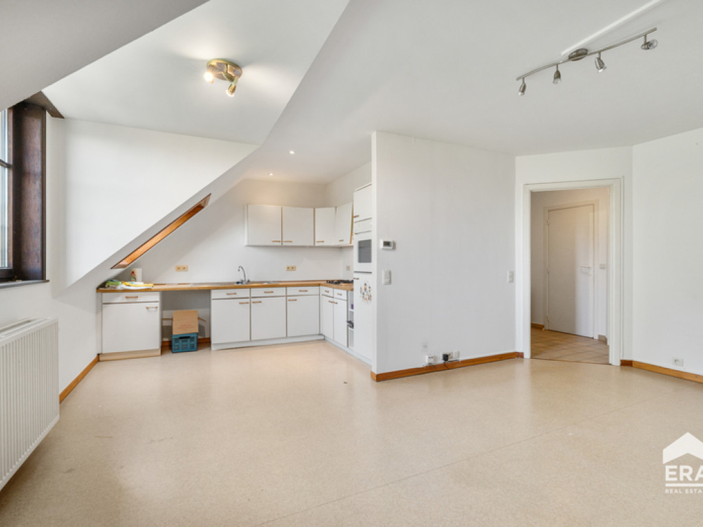 Rue Neuve - 39 - - 7060