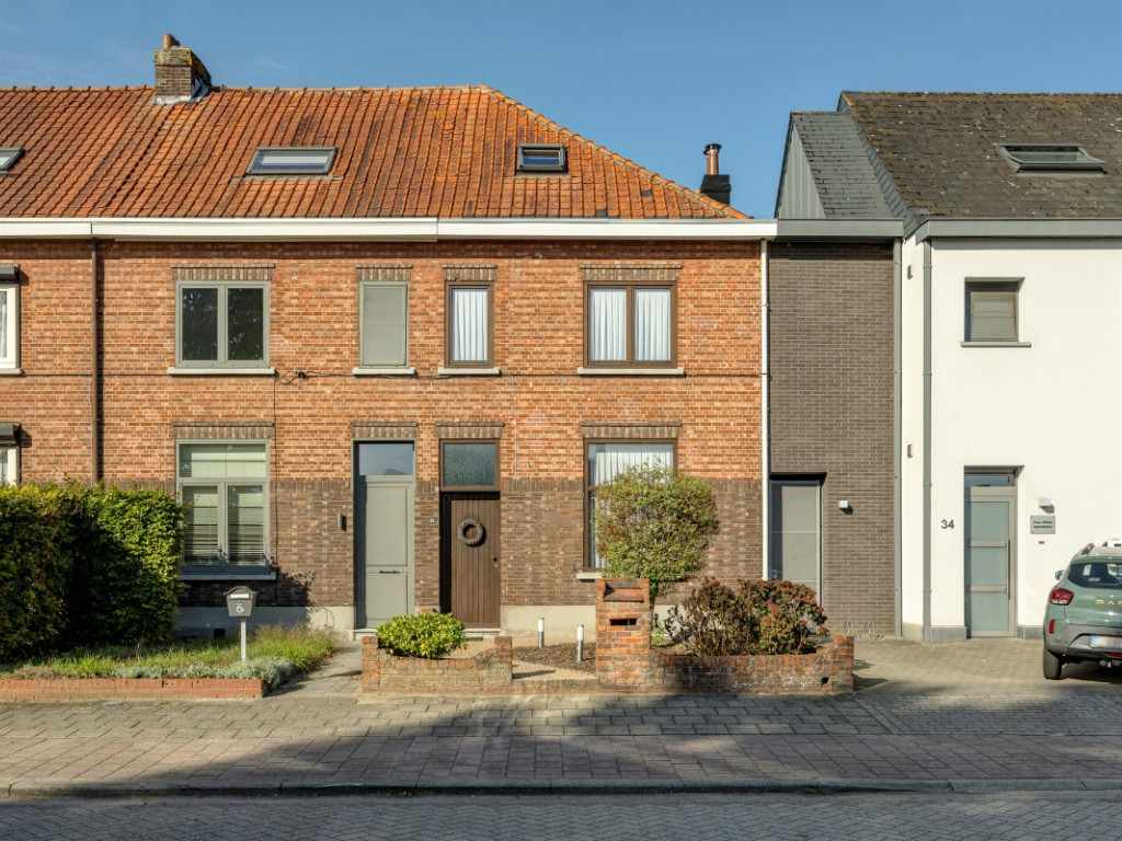 Veldstraat - 32 - - 2960