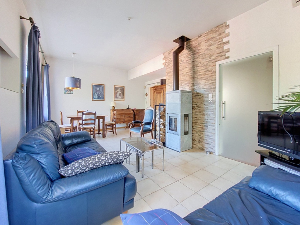 Rue de la Treille - 59 - - 4000