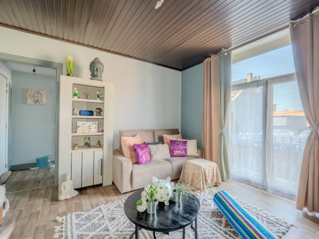 Rue du Crucifix - 84 - - 4040