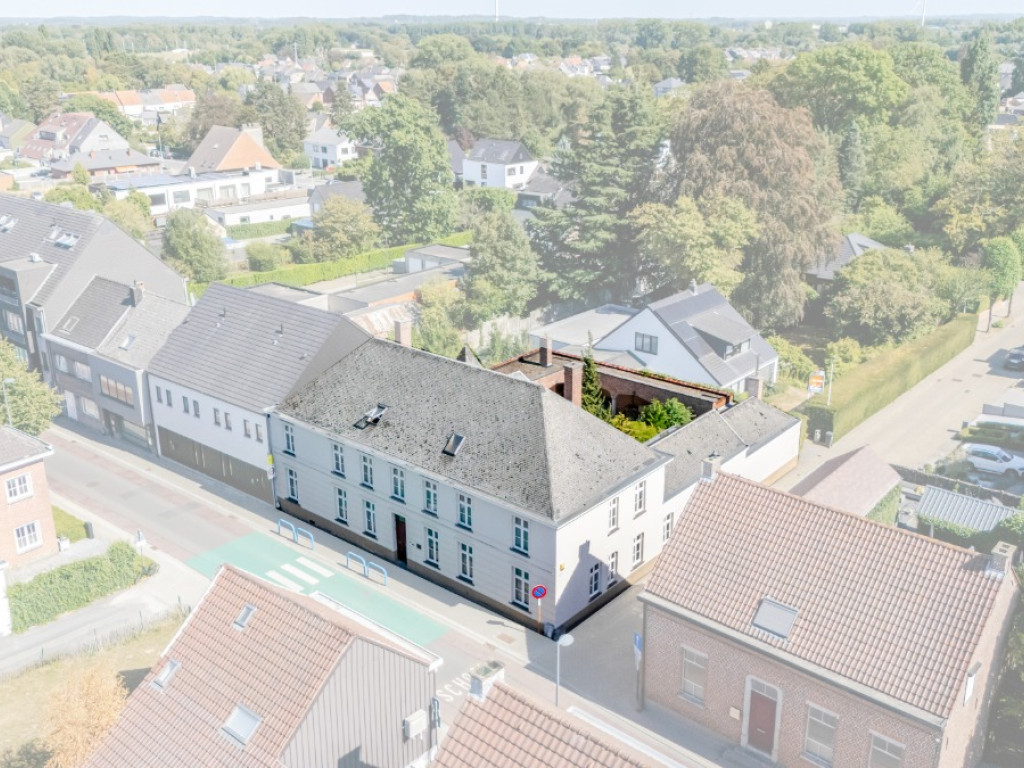 Tolstraat - 10 - - 9320