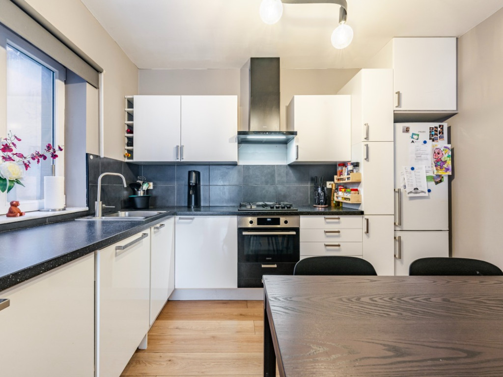 Geemstraat - 104 - - 9220