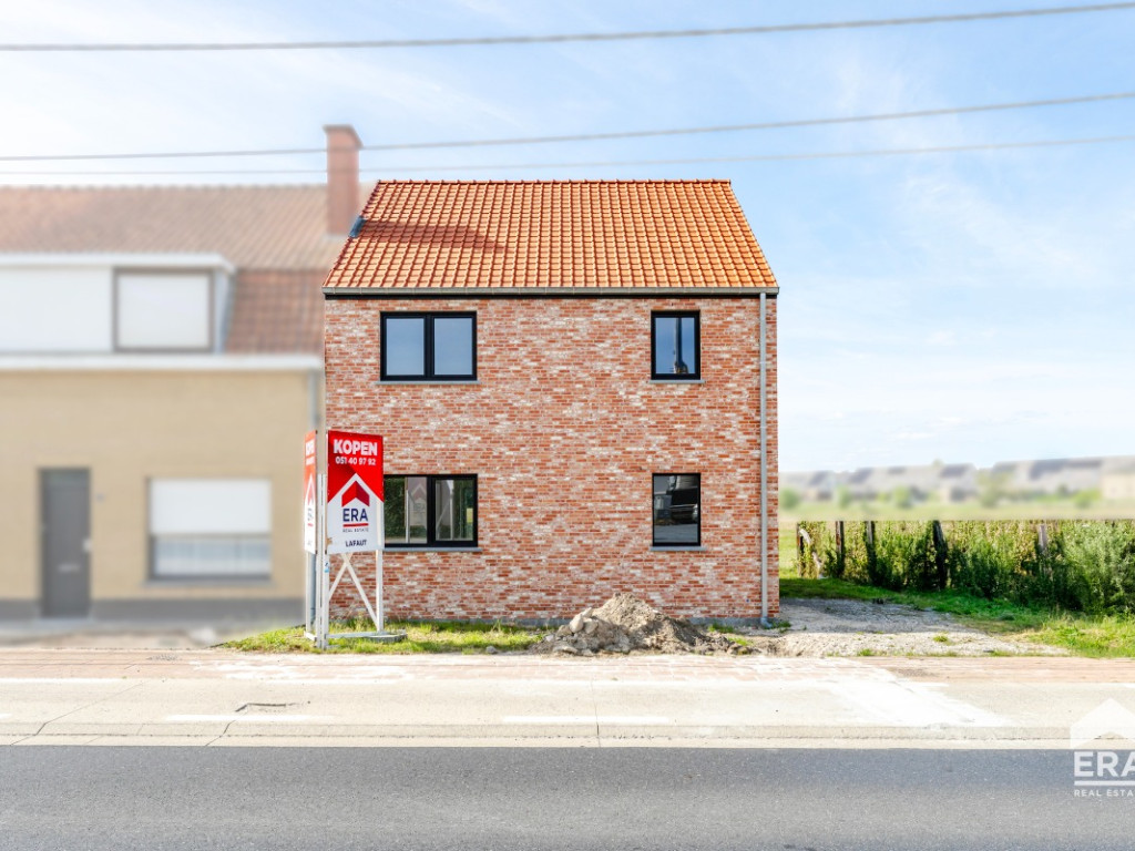 Oostrozebekestraat - 170 - - 8760