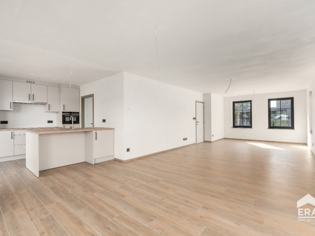 Mgr. Paredisstraat - 15 - - 3960