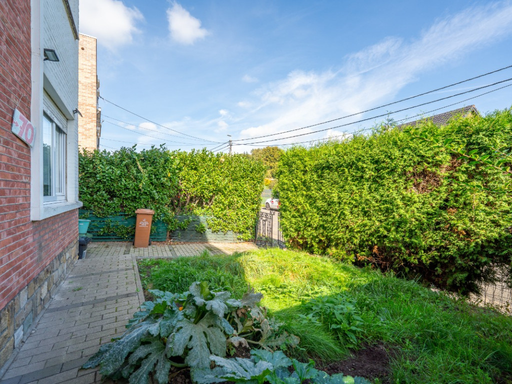 Rue Sous les Haxhes - 70 - - 4041