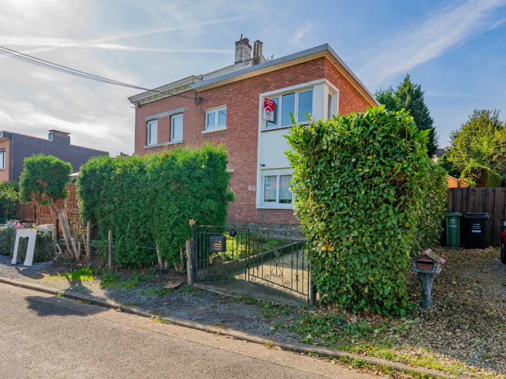 Rue Sous les Haxhes - 70 - - 4041
