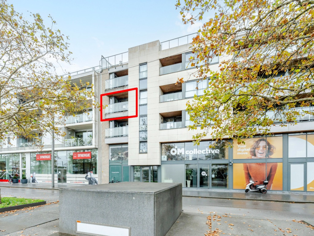 Stationsplein - 29B - 0201 - 9100