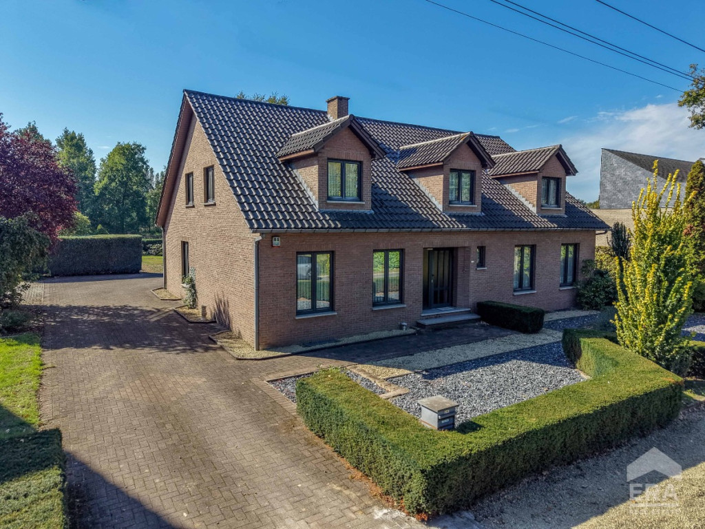 Zandstraat - 64 - - 3590
