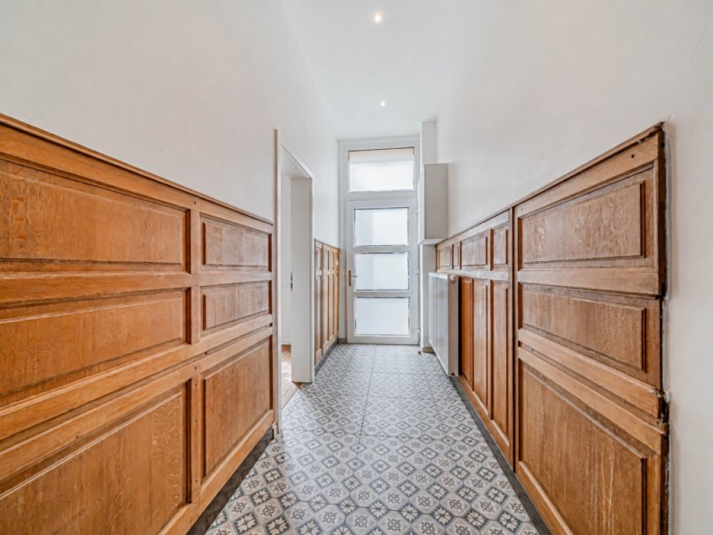 Rue Francq - 38 - - 6700