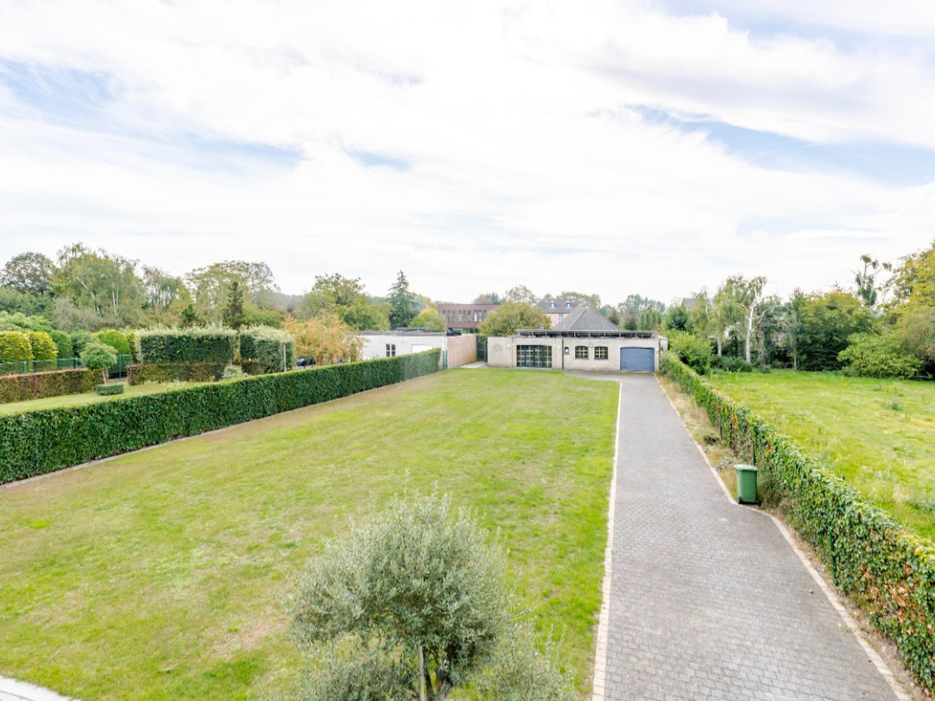 Dorp West - 124 - - 2070