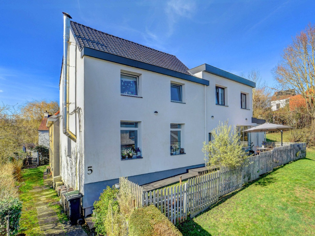 Jules Delcordestraat - 5 - - 1560