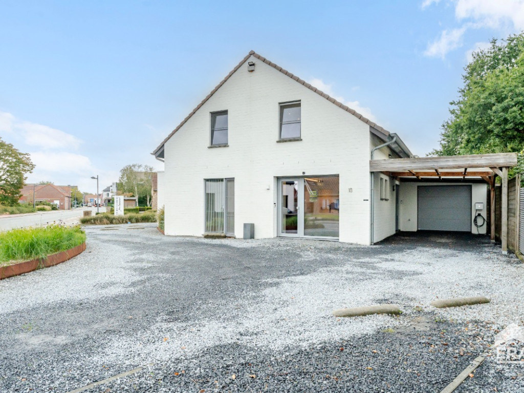 Heilig Sacramentstraat - 13 - - 8750