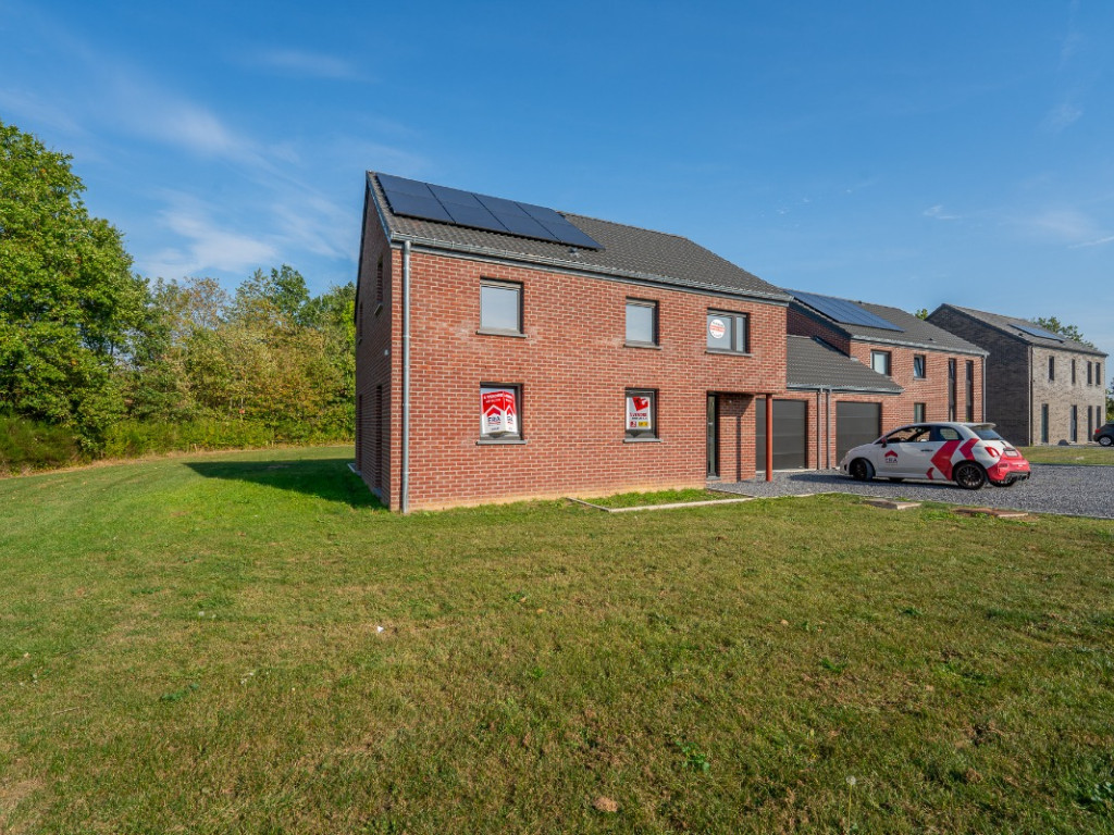 Rue des Patriotes - 11 - - Lot 6 - 5500