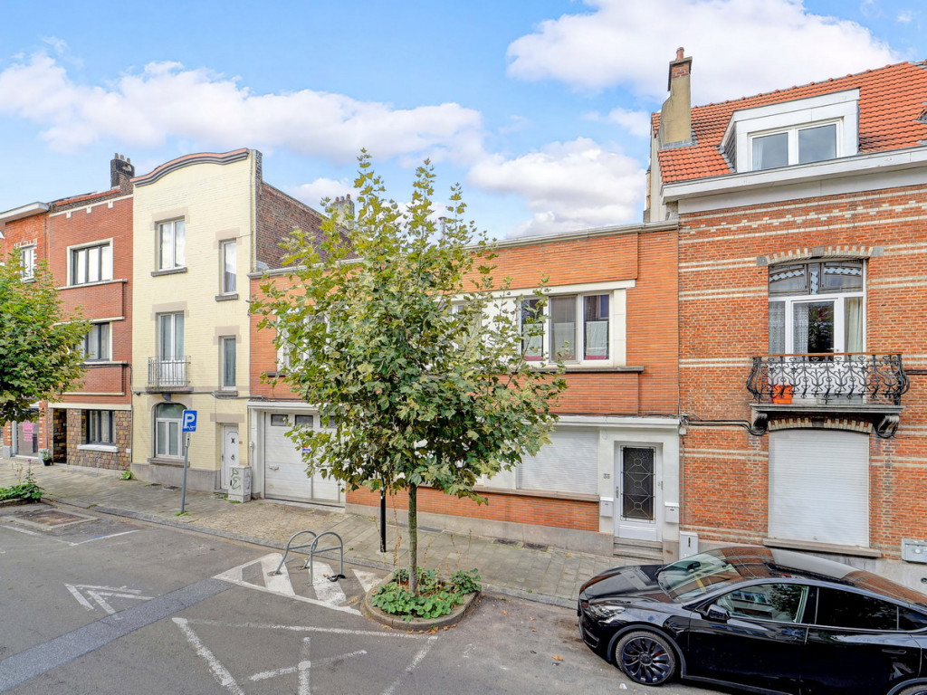 Avenue Guillaume Van Leeuw - 35 - - 1140