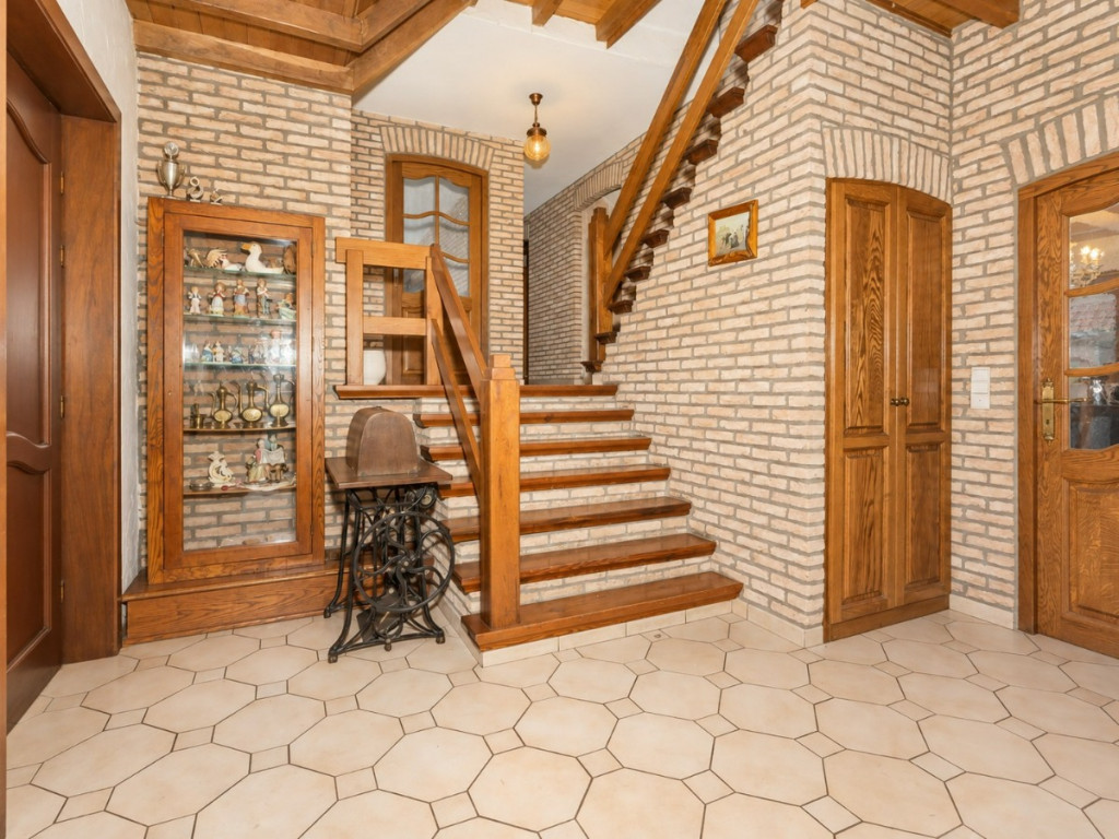 Statiestraat - 117 - - 8720