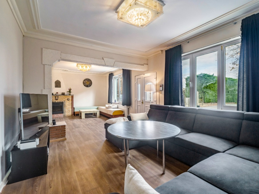 Lange Minnestraat - 106 - - 9280